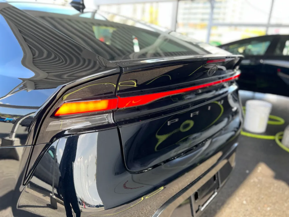 2023 toyota prius hybrid xle black 8